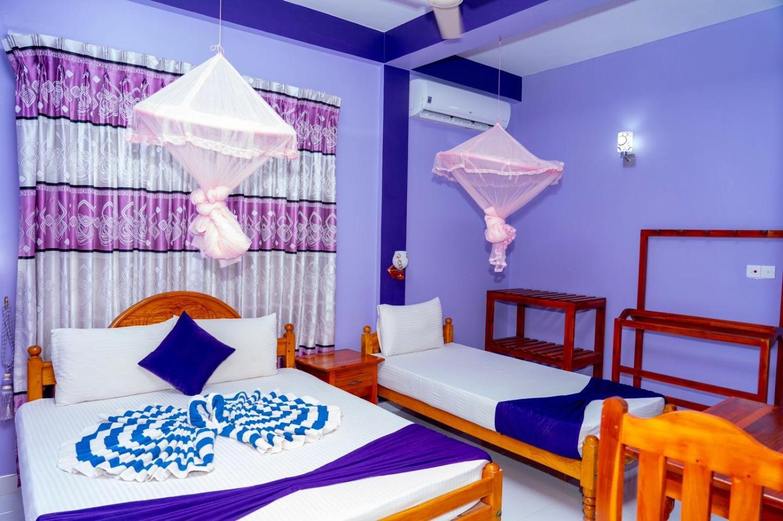 Snp Star Guest House Тринкомале Екстериор снимка