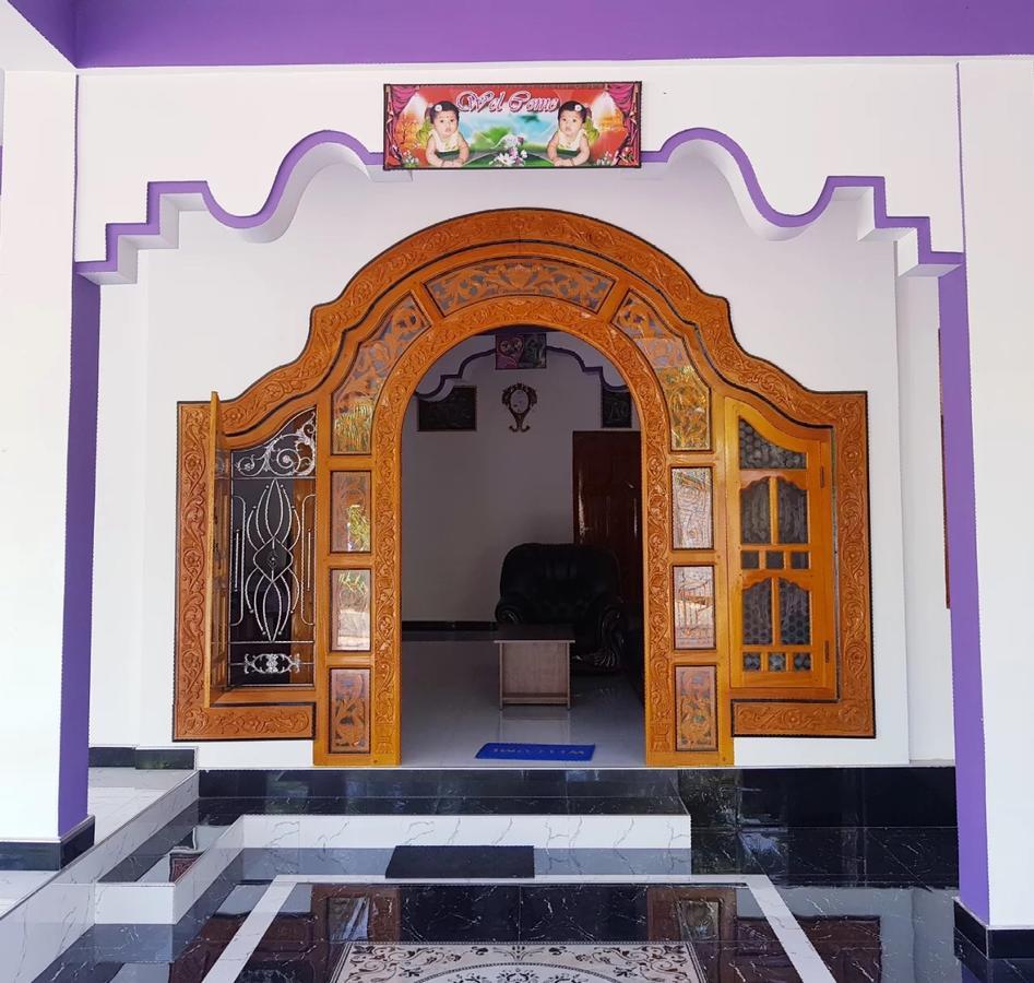 Snp Star Guest House Тринкомале Екстериор снимка